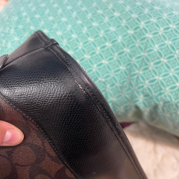 REHAB Coach dome satchel - Picture 7 of 15